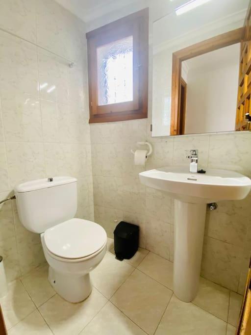 Villa With Private Pool And Close To The Beach カルプ エクステリア 写真
