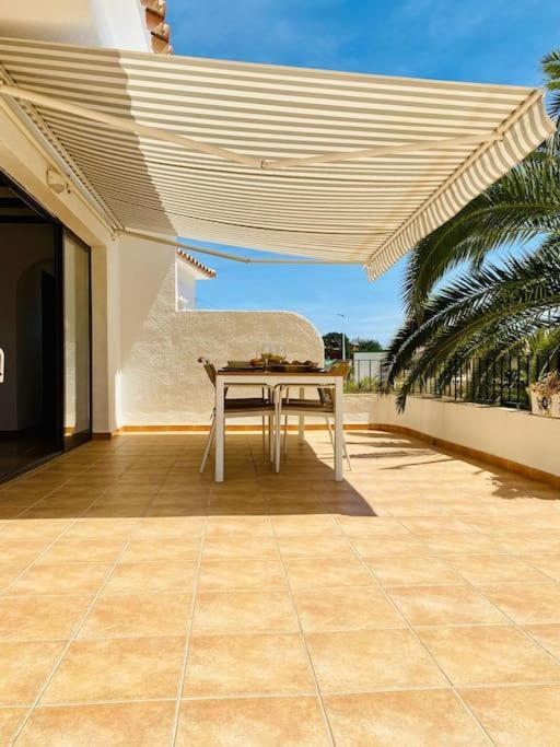 Villa With Private Pool And Close To The Beach カルプ エクステリア 写真
