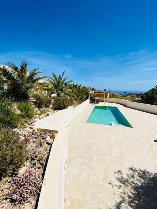 Villa With Private Pool And Close To The Beach カルプ エクステリア 写真