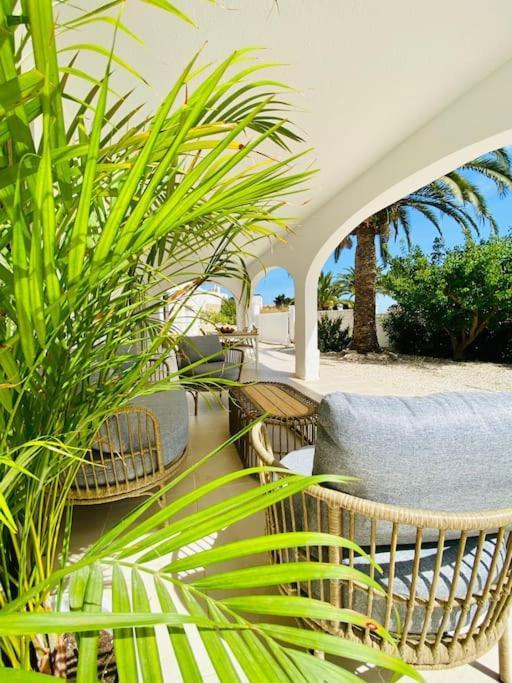 Villa With Private Pool And Close To The Beach カルプ エクステリア 写真