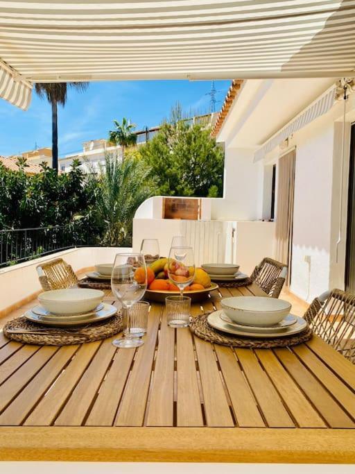 Villa With Private Pool And Close To The Beach カルプ エクステリア 写真