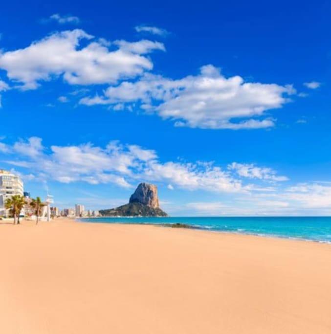 Villa With Private Pool And Close To The Beach カルプ エクステリア 写真